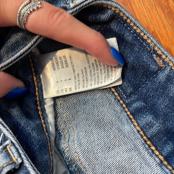 Ripped jeans from American Eagle - Picture 2 of 2